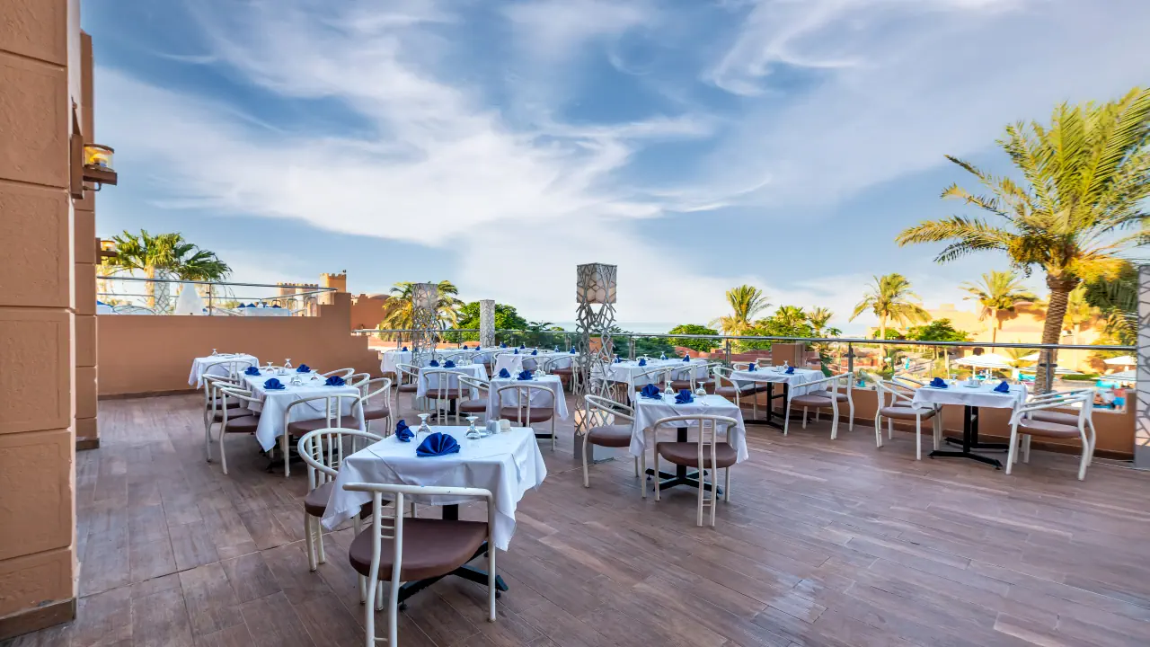 الفندق أكاسيا سويس ريزورت - القصير